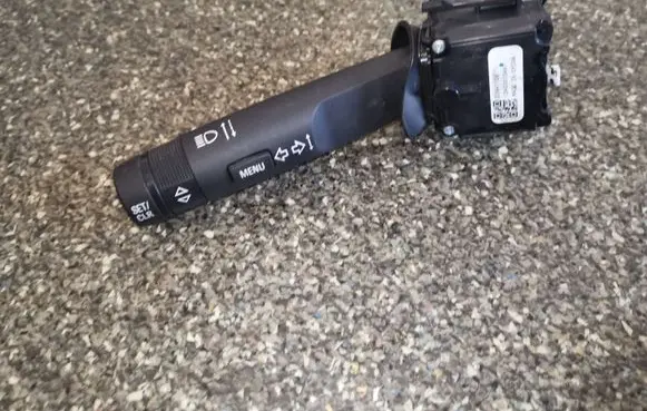 Chevrolet Orlando Indicator stalk 20941129