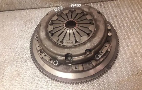 Mini One - Cooper Coupe R56 Clutch set kit 7561765 7557169