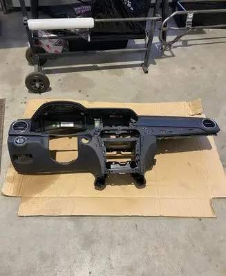 Mercedes-Benz C W204 Dashboard A2046805787