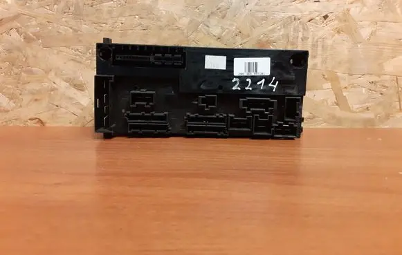 Mercedes-Benz E W210 Fuse box set 0025452701 2214