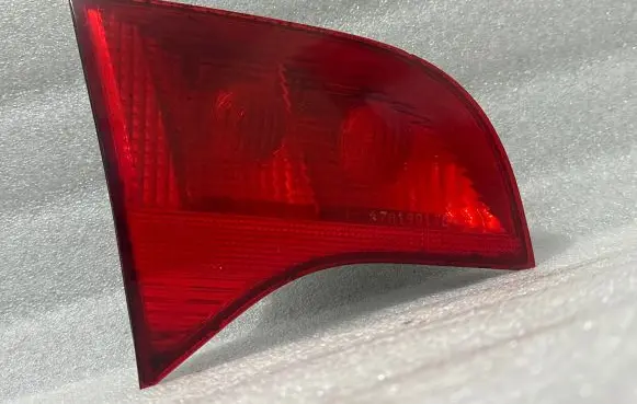 Audi A4 S4 B6 8E 8H Tailgate rear/tail lights 8E9945093