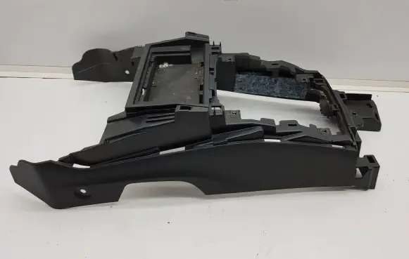 Mitsubishi L200 Center console 8011A667ZZ 8011B666ZZ
