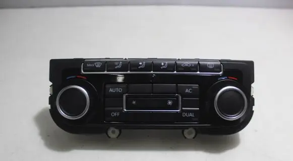 Volkswagen Golf VI Interior fan control switch 