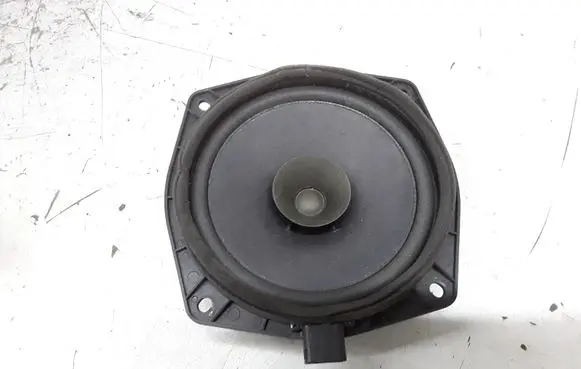Mitsubishi Lancer Front door speaker