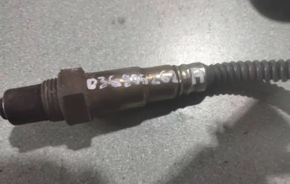 Skoda Octavia Mk2 (1Z) Lambda probe sensor 03G906262A