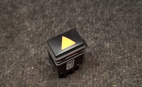 Porsche Cayenne (9PA) Hazard light switch 7L5953235A