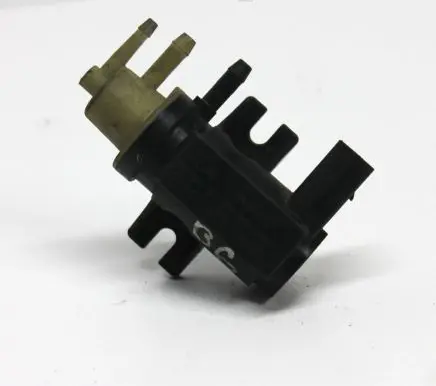 Audi A4 S4 B7 8E 8H Turbo solenoid valve 1K0906627A