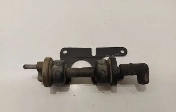 Volkswagen PASSAT B3 Valve vacuum 054133459B