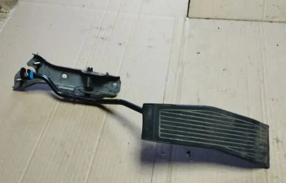 Honda Accord Accelerator throttle pedal