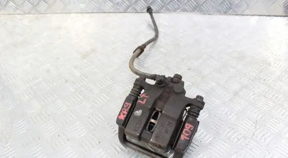 Honda Legend III KA9 Rear brake caliper