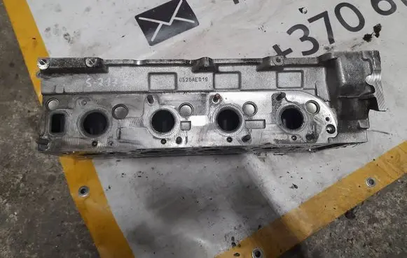 Mercedes-Benz E W211 Engine head a6290105220 6290105220