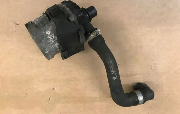 BMW X6 E71 Electric auxiliary coolant/water pump 7566335