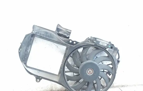 Audi A4 S4 B6 8E 8H Electric radiator cooling fan 8E0121205