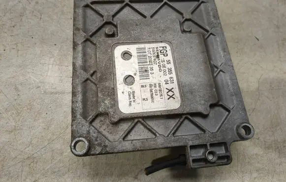 Opel Astra H Engine control unit/module 55355631 5WK9407 7072023353