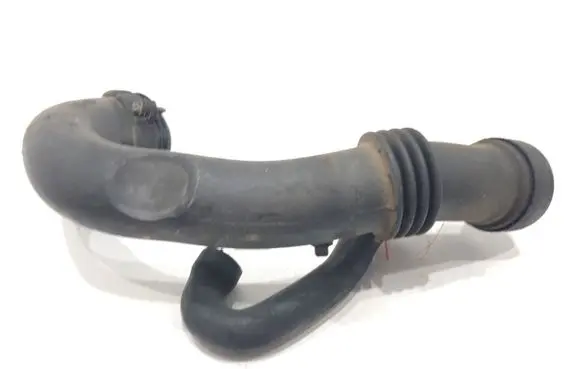 BMW 5 E60 E61 Air intake hose/pipe 7786013