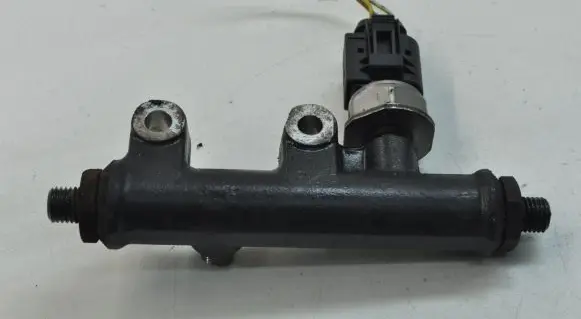 Fuel main line pipe