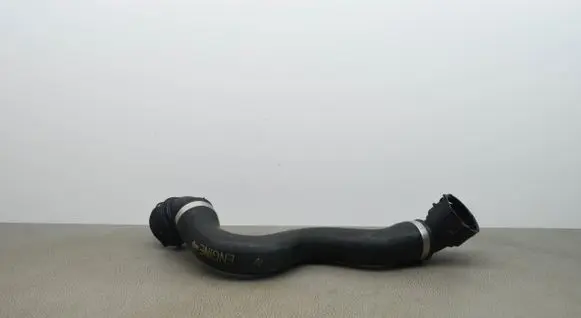 Mercedes-Benz GLC X253 C253 Engine coolant pipe/hose A2535019782