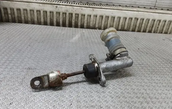 Hyundai Galloper Clutch master cylinder