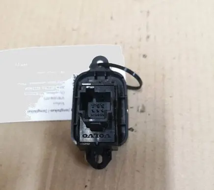 Volvo V50 Electric window control switch 30658449
