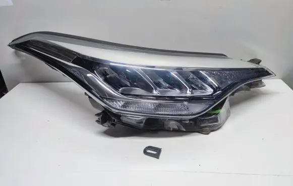 Toyota C-HR I Headlight/headlamp 81110f4180