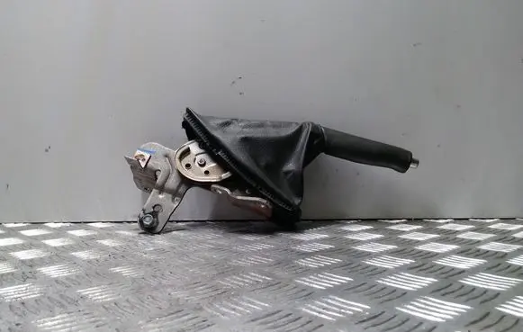 Handbrake/parking brake lever assembly