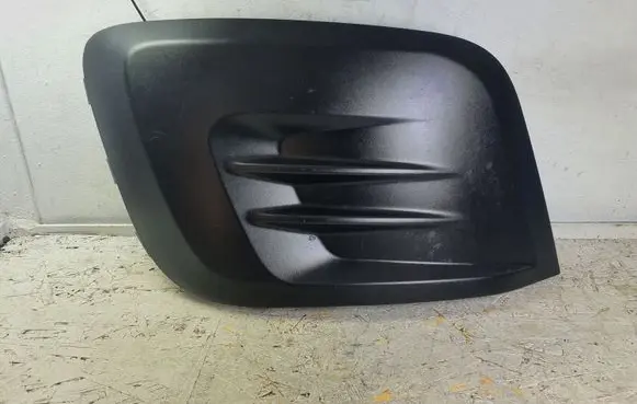 Citroen Berlingo Front bumper lower grill 9810966077