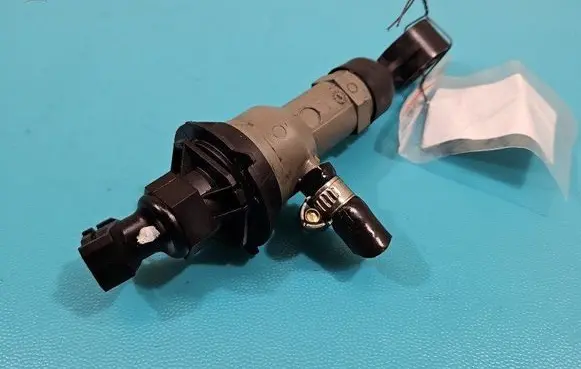 Clutch slave cylinder