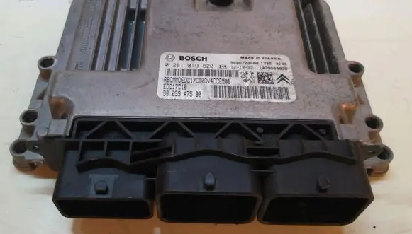 Peugeot 208 Engine control unit/module ECU 9805947580