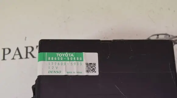 Lexus LS 460 - 600H Air conditioning/heating control unit 8865050480