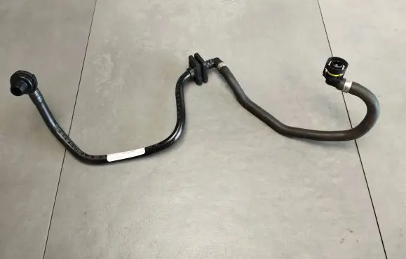 BMW 7 G11 G12 Vacuum line/pipe/hose 860203302