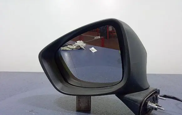 Mazda CX-5 Front door electric wing mirror 