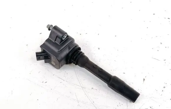 BMW 4 F36 Gran coupe High voltage ignition coil 8678438 77460003
