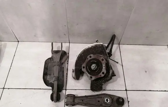Porsche Boxster 987 Front wheel hub spindle knuckle 99734165705 99734114300