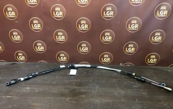 Volvo V60 Gear shift cable linkage 30783386