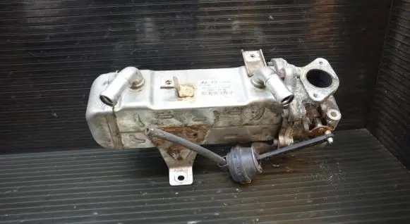 Hyundai ix35 EGR valve cooler 284162F140