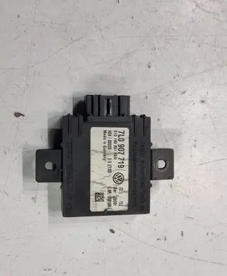 Volkswagen Touareg I Alarm control unit/module 7L0907719