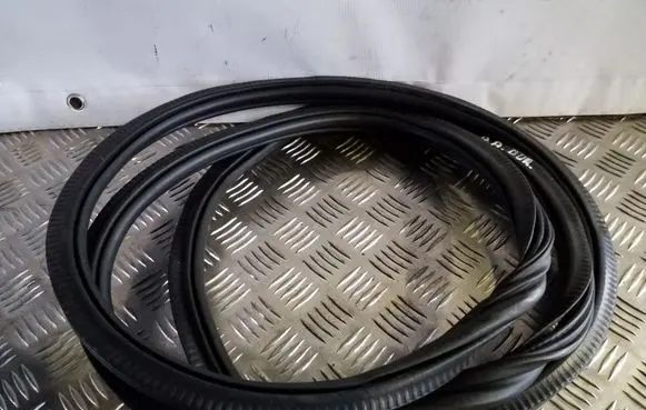 Front door rubber seal