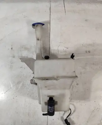 Hyundai i40 Windshield washer fluid reservoir/tank 986103Z001 986103Z900