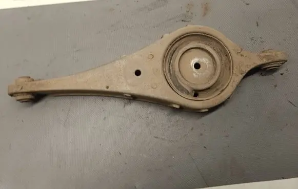 Volvo XC60 Rear upper control arm/wishbone
