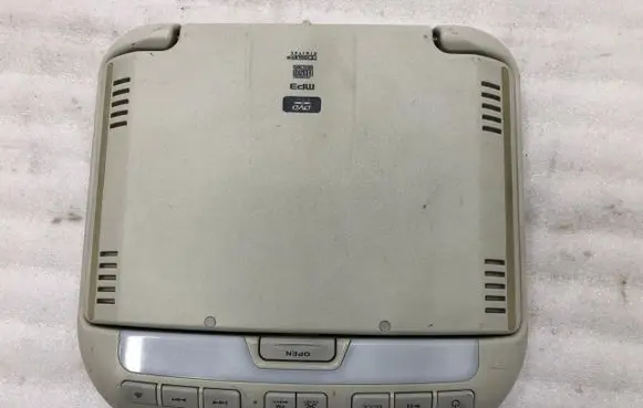 Dodge Journey Radio/CD/DVD/GPS head unit 68038208AB