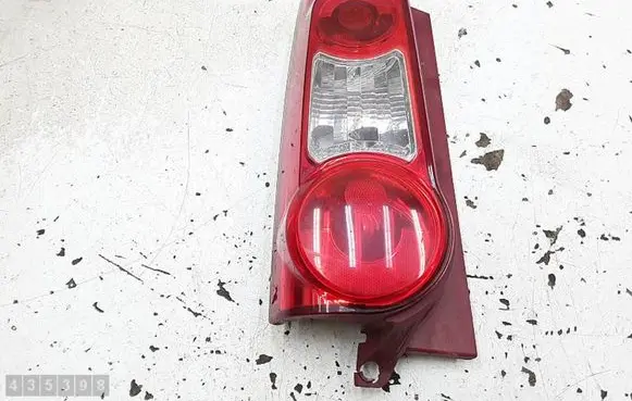 Peugeot Partner Rear/tail lights 9680608080