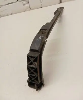 Volkswagen Multivan T4 Rear bumper mounting bracket 7D0807393 DN12247