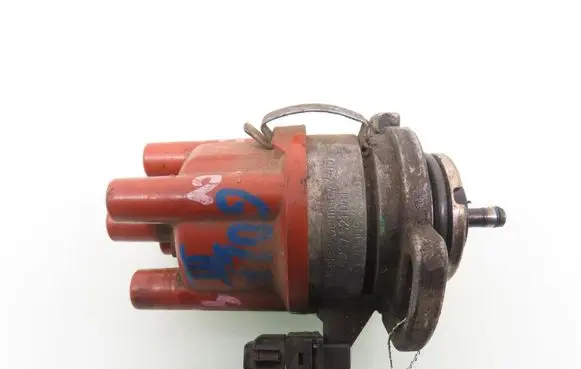 Skoda Octavia Mk1 (1U) Spark distributor 030905205AB 0237521061