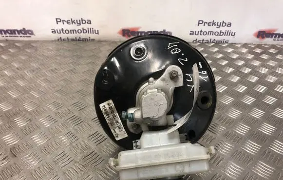 BMW X4 F26 Brake booster 6871456