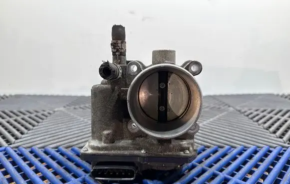 Toyota Prius (XW30) Throttle valve 2203037060 D2968