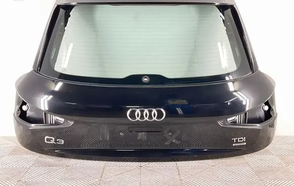 Audi Q3 8U Tailgate/trunk/boot lid 8U0827159
