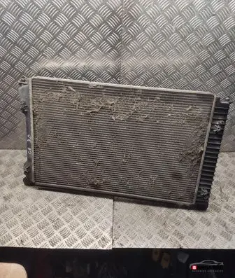 Audi A6 S6 C6 4F Coolant radiator 