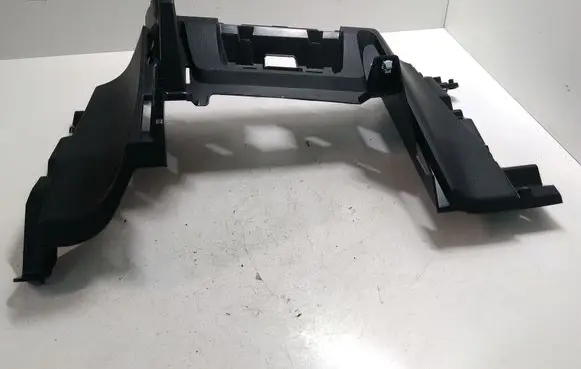 KIA Sportage Dashboard lower bottom trim panel 84760F1900WK