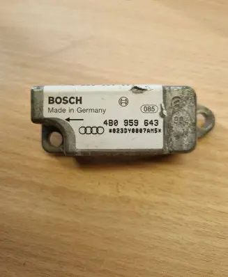 Audi A6 S6 C5 4B Airbag deployment crash/impact sensor 4B0959643 023PY0007AM5