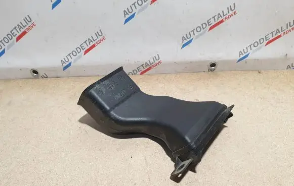 BMW i3 Air intake duct part 9309567